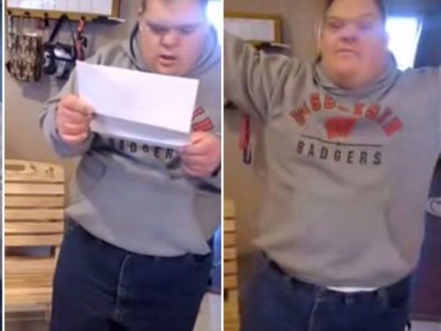 Emocionante reacción de un chico con síndrome de down al ser aceptado en la universidad