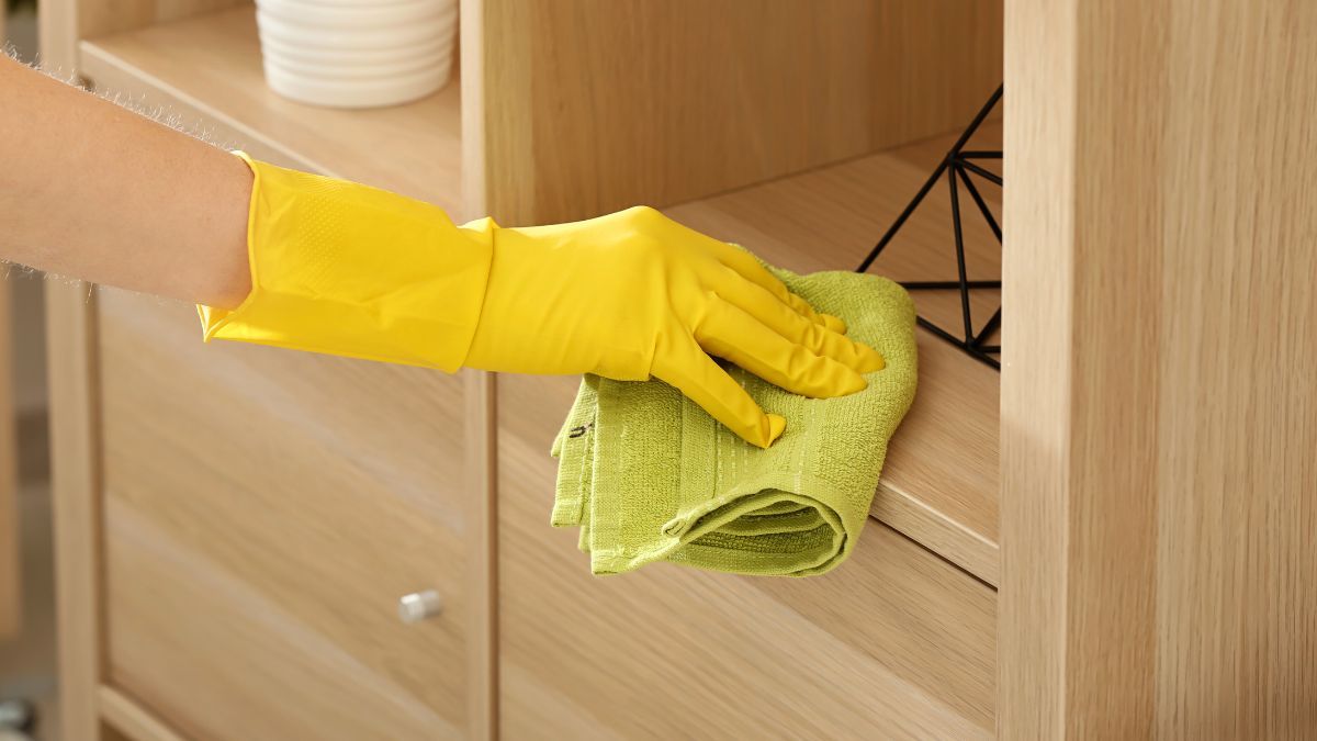 Elimina las manchas más difíciles de los muebles de melamina en pocos minutos