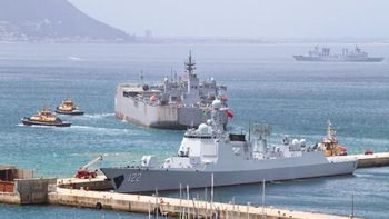 Dos potencias militares e Irán desafían a Estados Unidos y proyectan su fuerza naval Dos potencias militares e Irán desafían a Estados Unidos y proyectan su fuerza naval