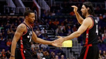 Poco brillo de Scola en la derrota de Toronto ante Chicago