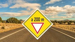 Pocos logran descifrarlo: qué significa esta señal de tránsito y qué debes hacer si la ves en la ruta