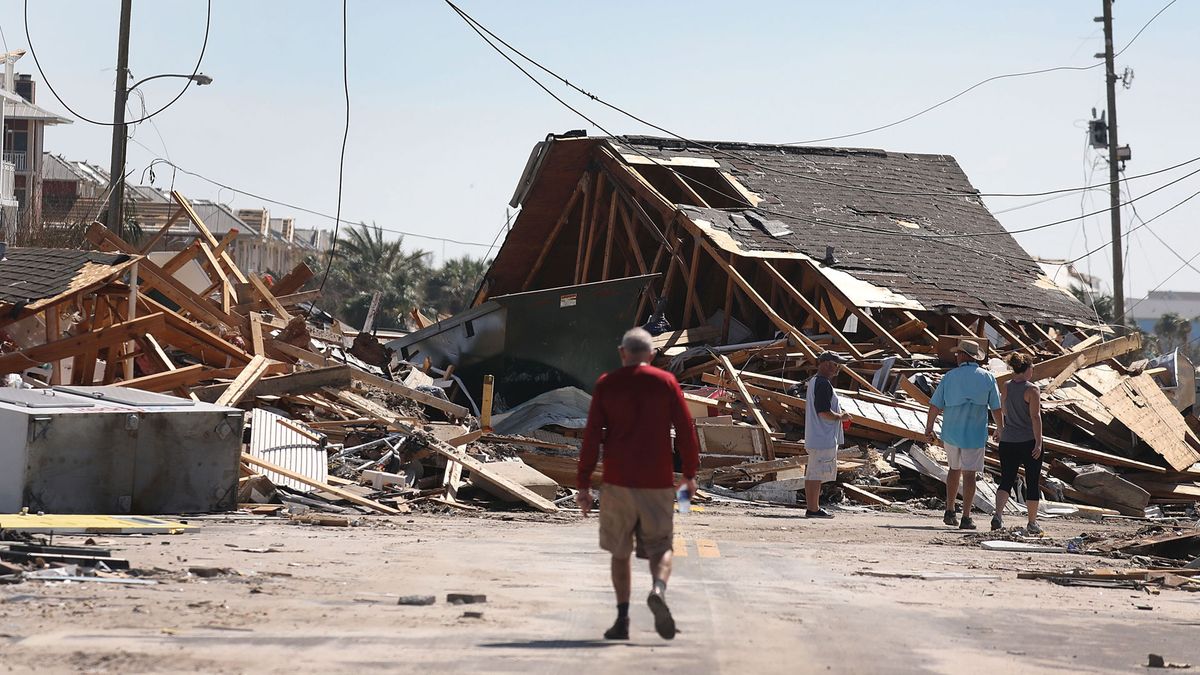 Para pedir documentos como la escritura de su casa, es posible que deba comunicarse con la oficina del tasador
