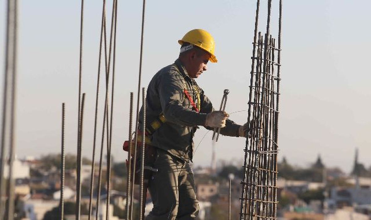 El hierro se ha convertido en el mayor problema para la obra pública. Hay faltante y lo que hay se vende a precios exorbitantes.