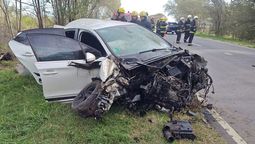 El accidente dejó consecuencias desgarradoras en plena ruta de Buenos Aires. El accidente dejó consecuencias desgarradoras en plena ruta de Buenos Aires.