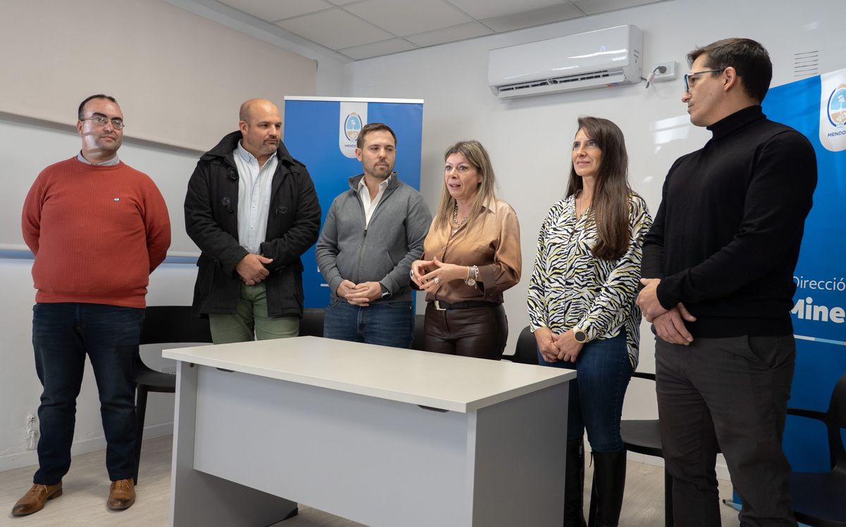 Jerónimo Shantal y Mariela Ramos presentaron la formación profesional en minería que comienza en agosto. Imagen de archivo. Jerónimo Shantal y Mariela Ramos presentaron la formación profesional en minería que comienza en agosto. Imagen de archivo.