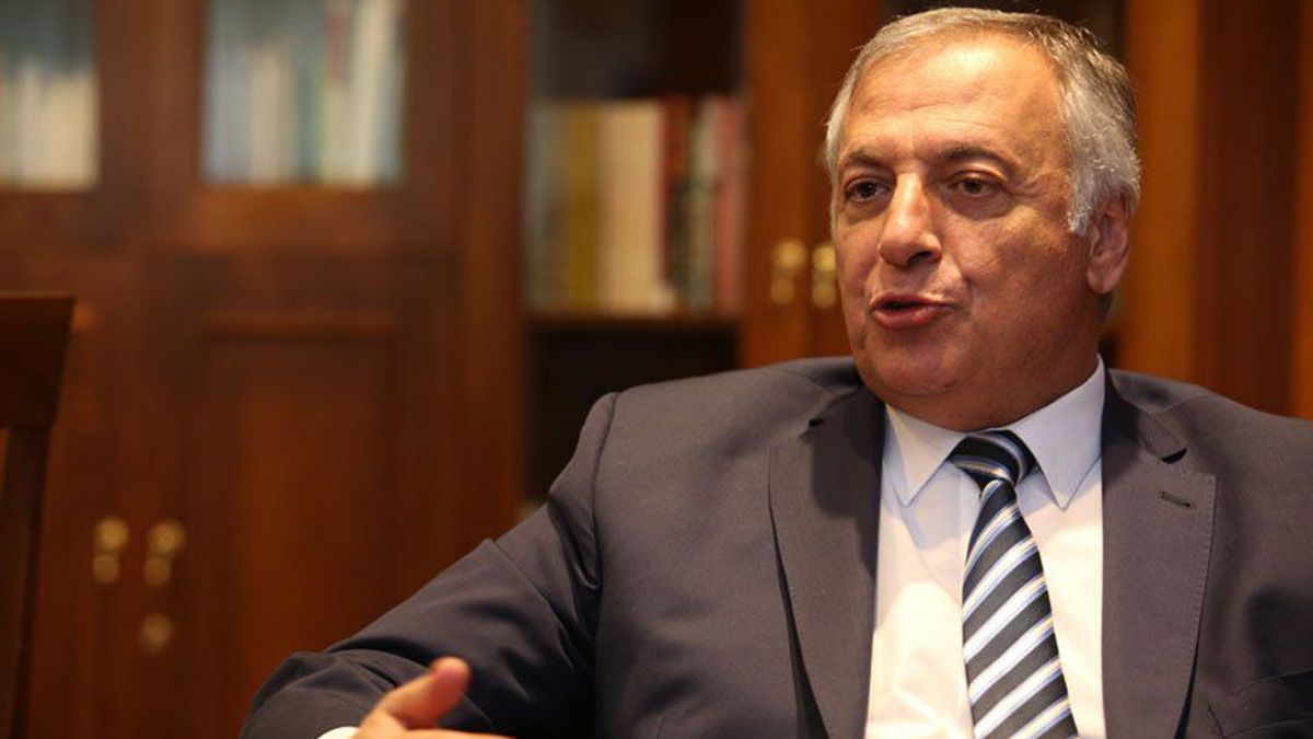 El Procurador de la provincia, Alejandro Gullé salió a defender la semipresencialidad de los fiscales: Acá nadie deja de trabajar, aseguró.