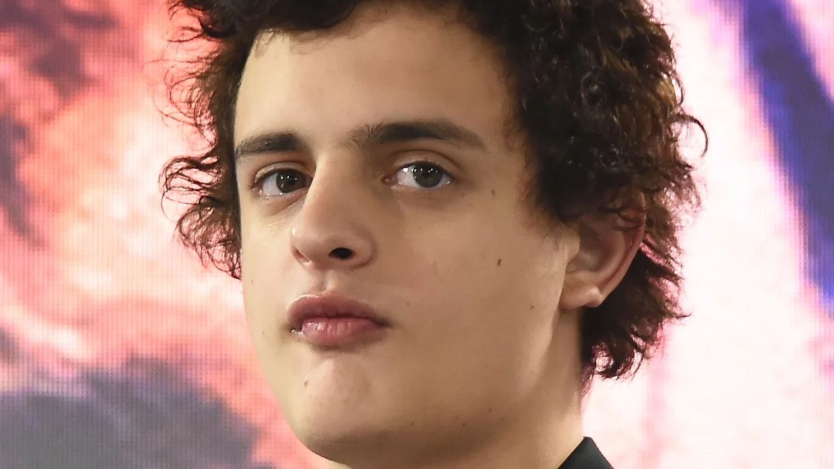 La miniserie española de solo 5 capítulos que la rompe en Netflix