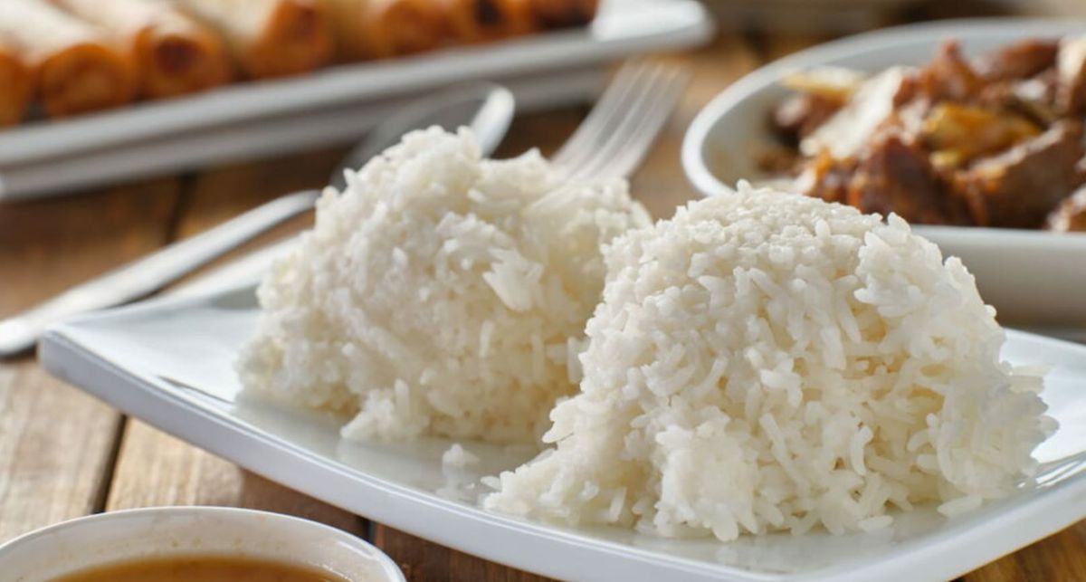 Arroz. Con este sencillo truco el arroz te quedará riquísimo y no se te pegará. Arroz. Con este sencillo truco el arroz te quedará riquísimo y no se te pegará.