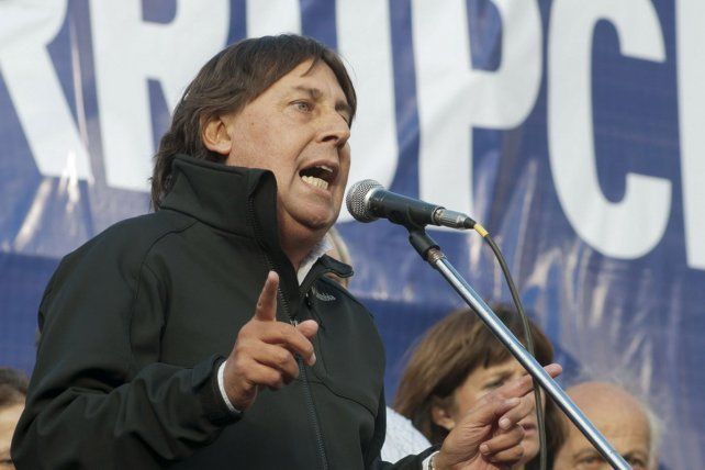 Si tuviera que calificar al Gobierno, sería peor que Polino en el Bailando