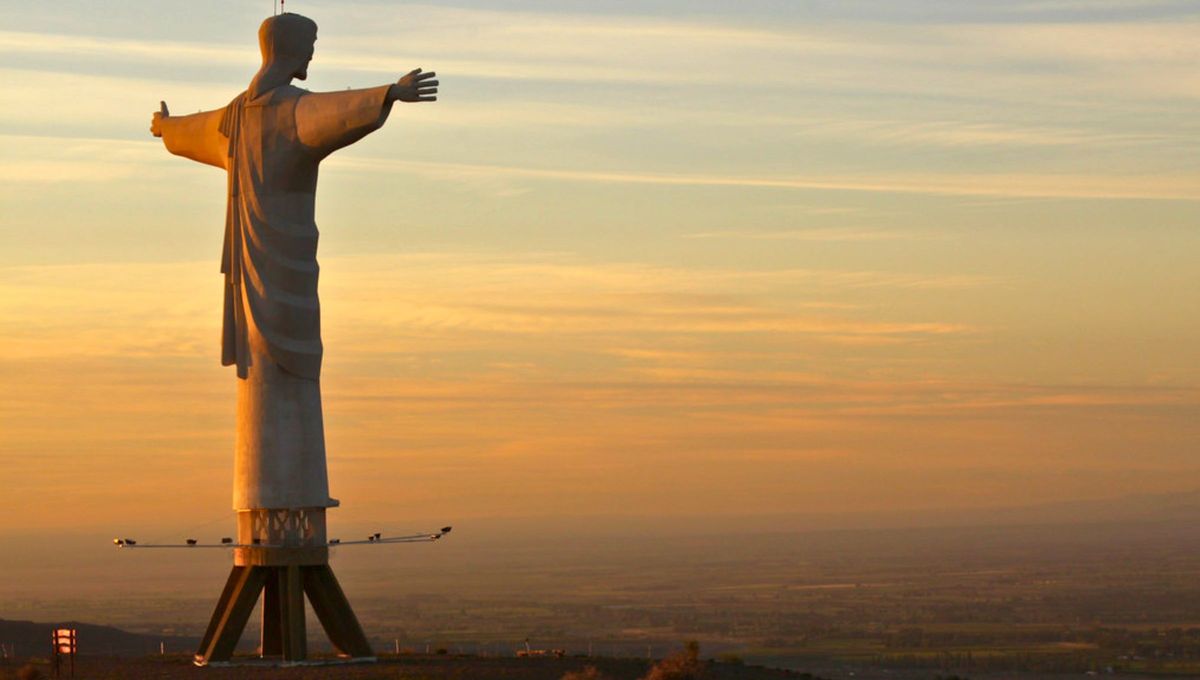 La provincia argentina que sorprende con un imponente monumento: es idéntico al Cristo Redentor de Brasil