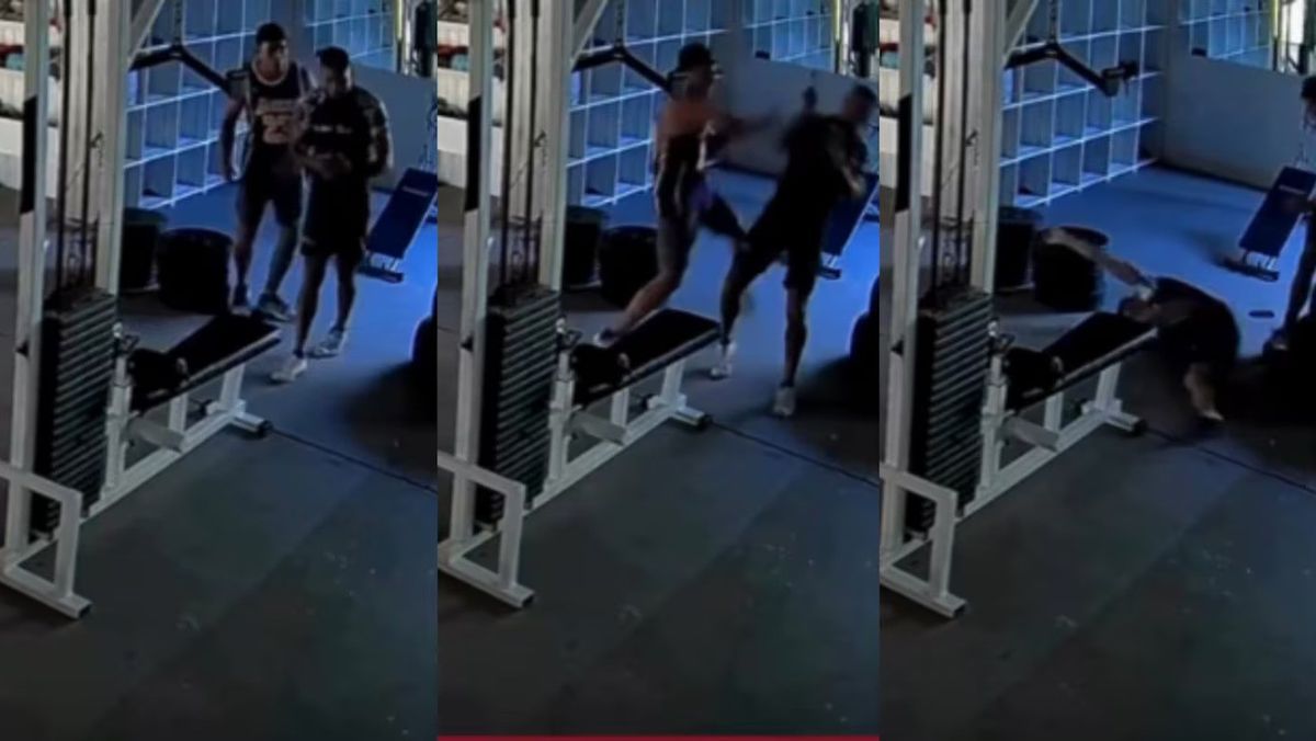 Ataque artero. Un hombre golpeó ferozmente a un boxeador en un gimnasio. Ataque artero. Un hombre golpeó ferozmente a un boxeador en un gimnasio. 