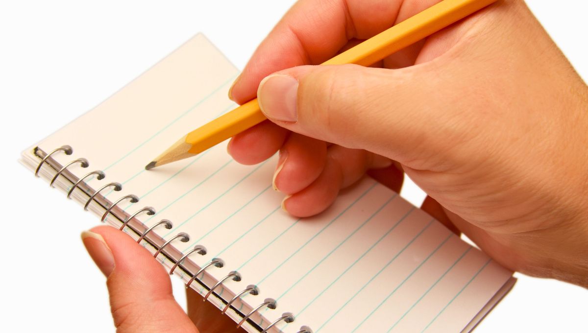 ¿Sabías que escribir no solo sirve para comunicar ideas, sino que también es un espejo de tu mente? ¿Sabías que escribir no solo sirve para comunicar ideas, sino que también es un espejo de tu mente?