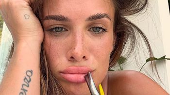 Camila Homs arrasó con la microbikini que será furor la próxima temporada
