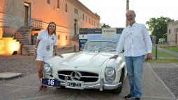 Autos clásicos por los Caminos del Vino