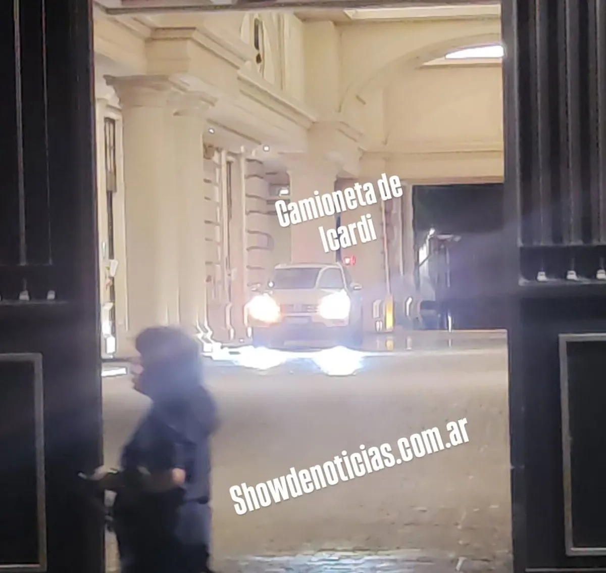 Mauro Icardi enfurecido y a los gritos en el reencuentro con sus hijas: Mauro Icardi enfurecido y a los gritos en el reencuentro con sus hijas: