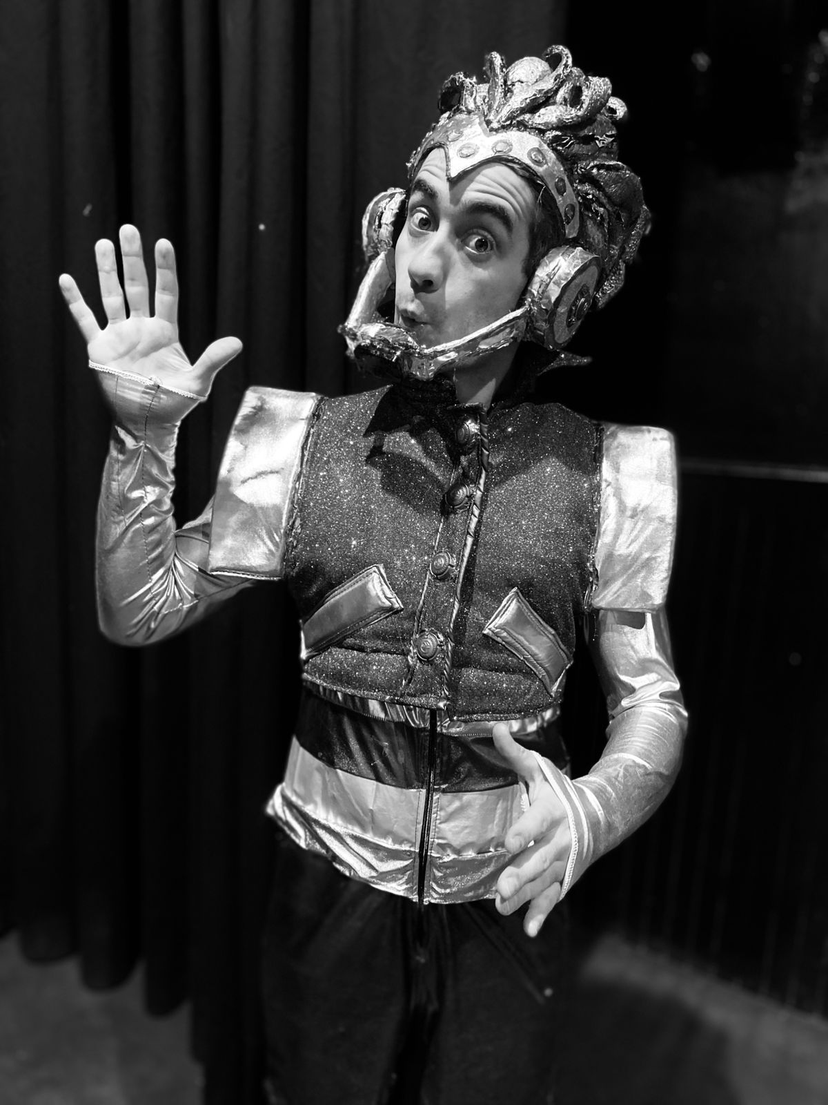 La valentía de Pinocho ahora pasa por salvar el planeta de la crisis ambiental y los abusos de la tecnología. La valentía de Pinocho ahora pasa por salvar el planeta de la crisis ambiental y los abusos de la tecnología.