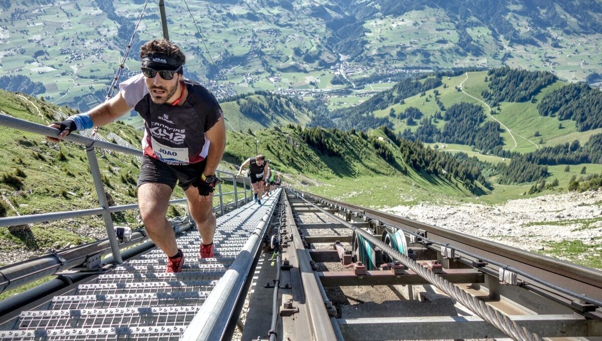 El país con la escalera más grande y larga del mundo: tiene más de 11.000 escalones