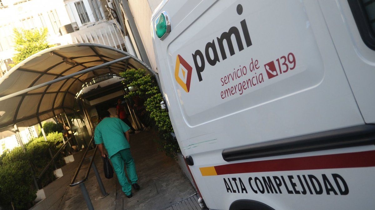 Las c&aacute;pitas que paga PAMI por pr&aacute;cticas odontol&oacute;gicas generales son de 372 pesos, afirman algunos profesionales.