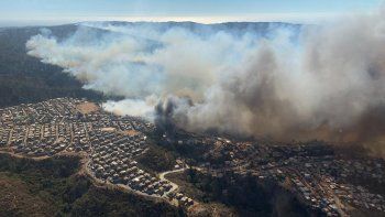 Chile: incendio quemó 200 casas y sospechan que fue intencional