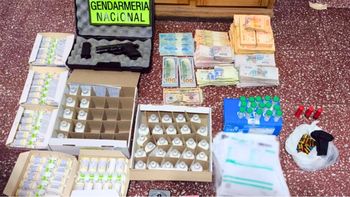 Propofol, fentanilo, morfina y casi 30.000 dólares: el increíble hallazgo tras una encomienda sospechosa