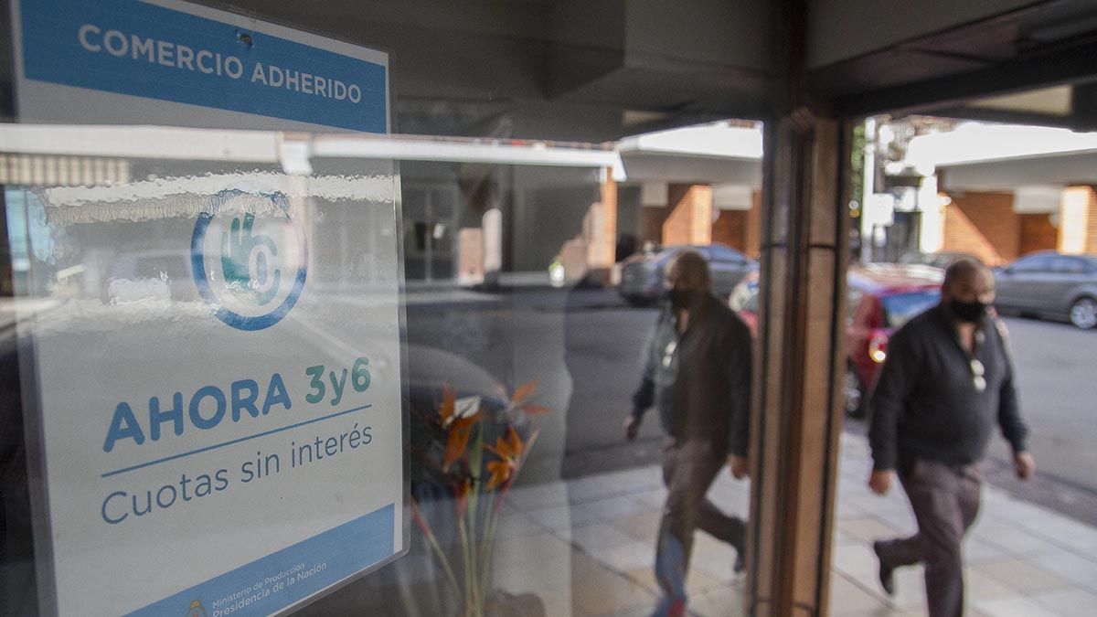 Programa Ahora 12: nuevos rubros y 3 meses de gracia.