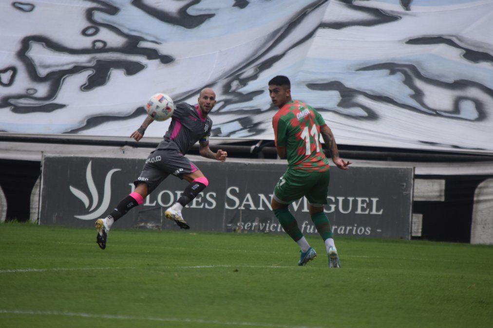 Gimnasia recuperó a Cristian Llama para jugar ante Quilmes