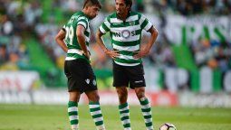 Desde Barcelona también le apuntan a Alan Ruiz Desde Barcelona también le apuntan a Alan Ruiz