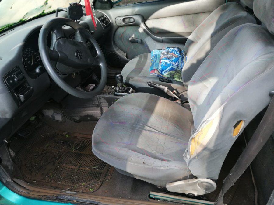 La tormenta en Mendoza tapó el auto de Julio y lo arruinó