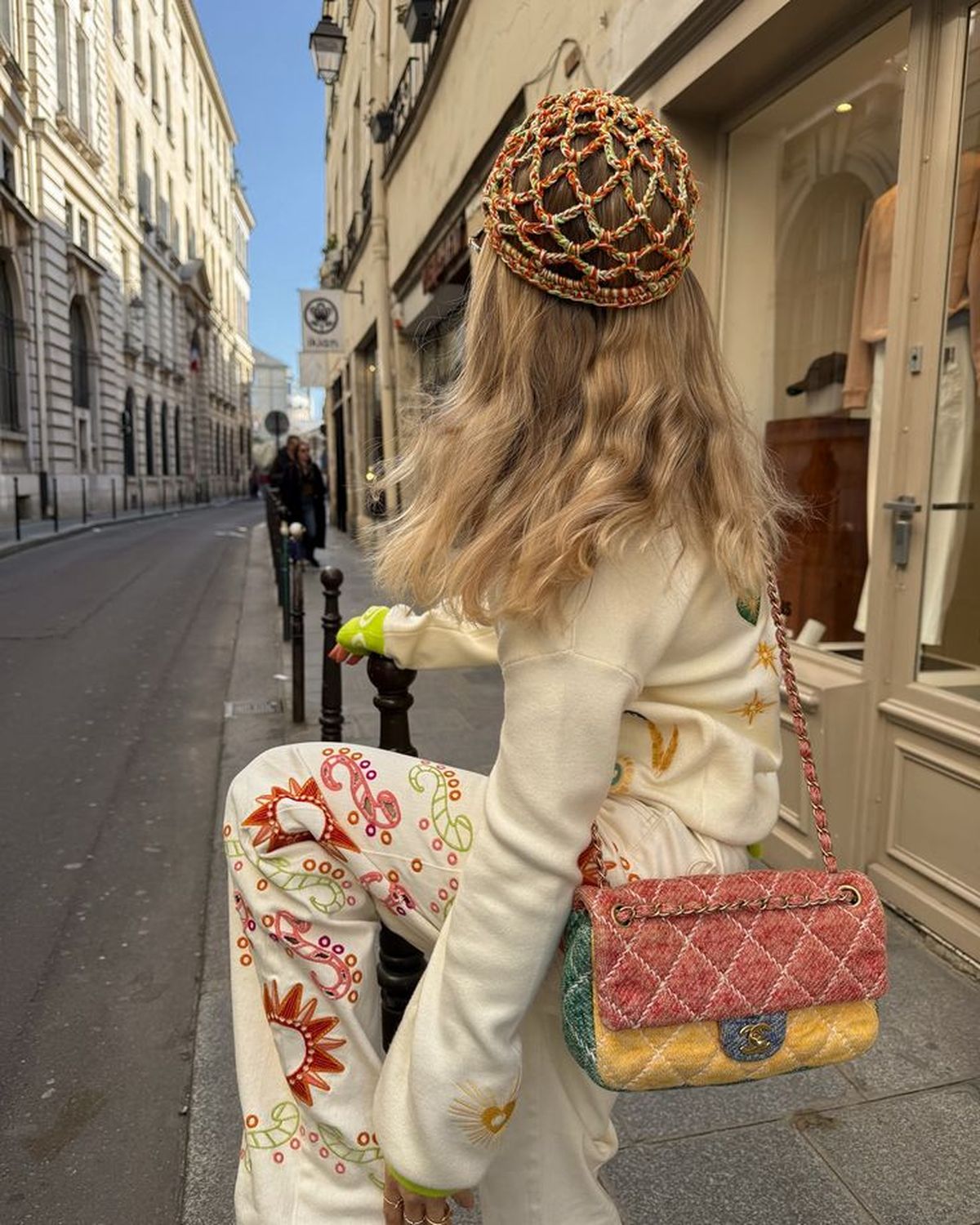 Los gorros de crochet se ven por todas partes. Los gorros de crochet se ven por todas partes.