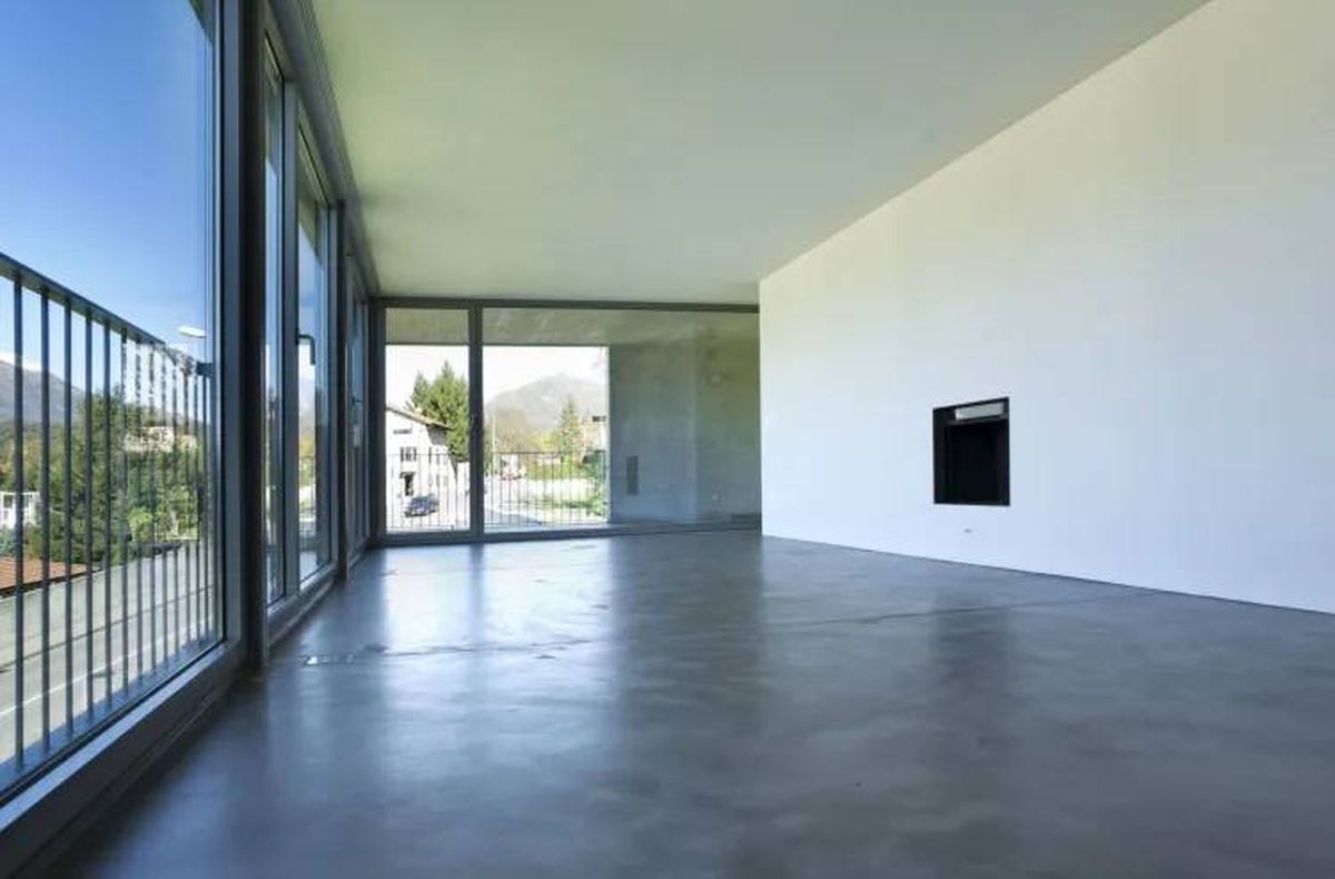 Truco de limpieza: recupera el brillo de los pisos de microcemento en pocos minutos Truco de limpieza: recupera el brillo de los pisos de microcemento en pocos minutos