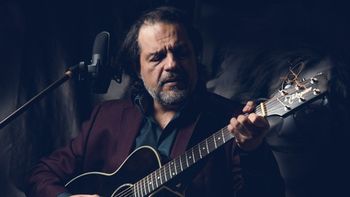 Javier Rodríguez celebra sus 30 años en la música