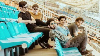 Pasado Verde se despide de su disco Fuego y flora con un ambicioso recital