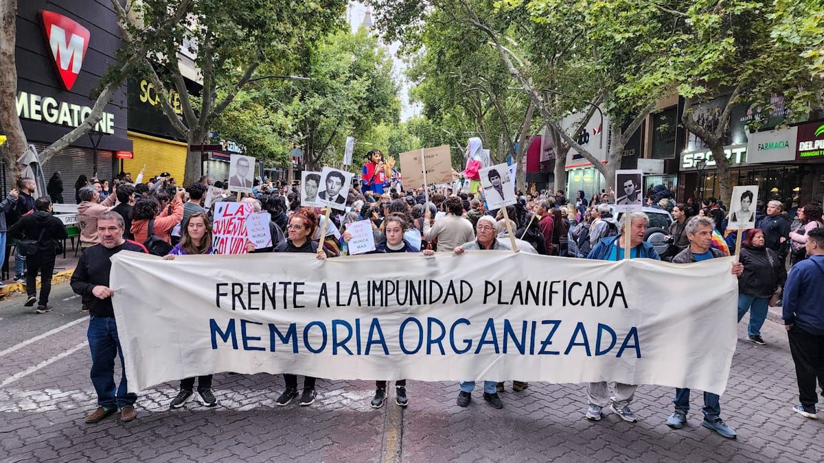 Organizaciones de Derechos Humanos marcharon por el Día de la Memoria. Organizaciones de Derechos Humanos marcharon por el Día de la Memoria.