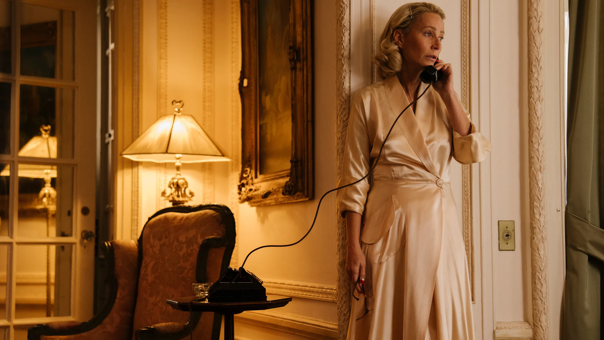 Gwyneth Paltrow interpreta a Kay Stone, una estrella de Hollywood. Gwyneth Paltrow interpreta a Kay Stone, una estrella de Hollywood.