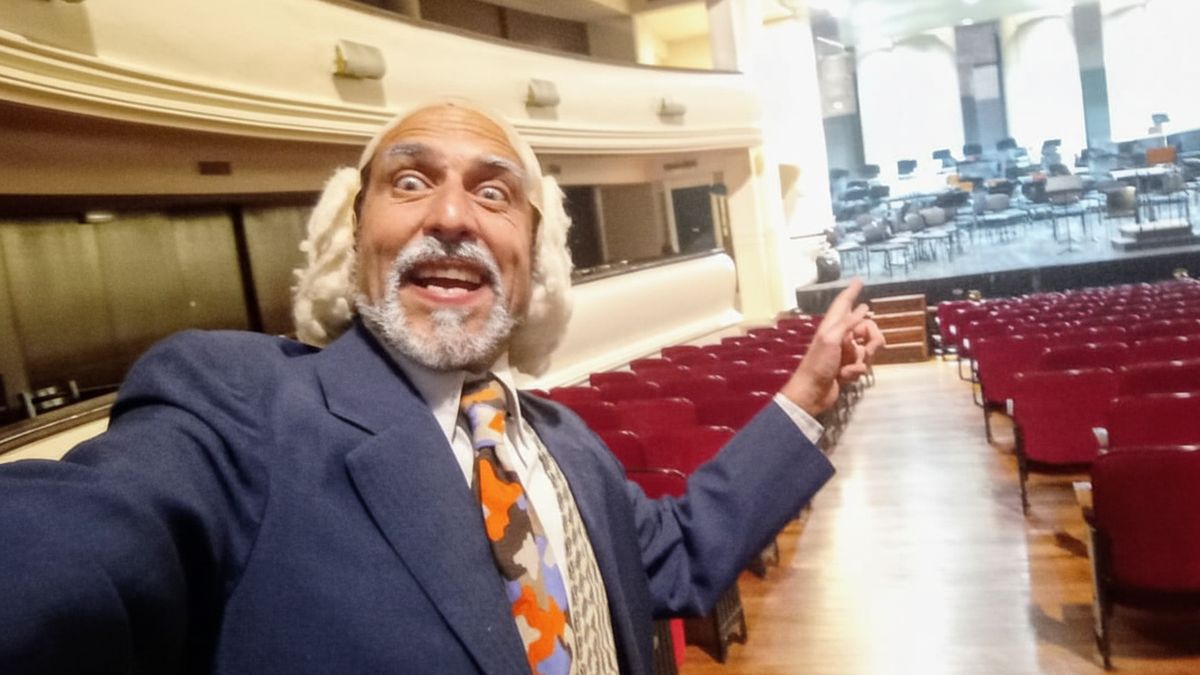 Daniel Encinas celebrará en el Independencia la obra unipersonal De profesión contador.