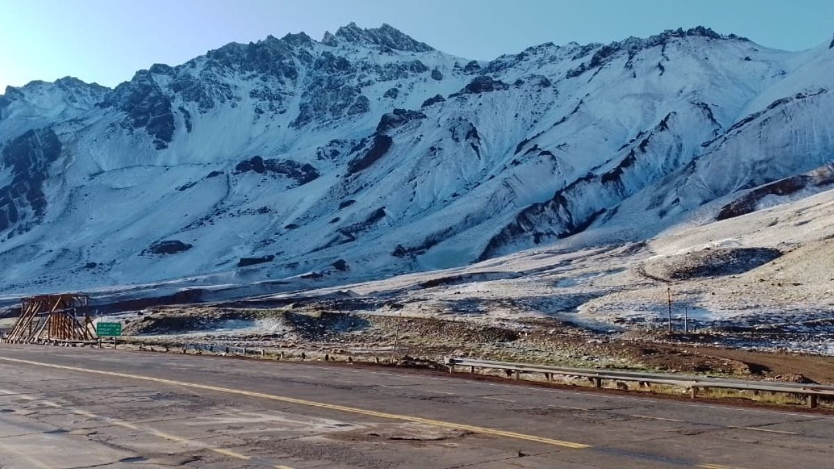 Así se ve esta mañana el Paso Cristo Redentor, que se habilitó a las 8 como estaba previsto
