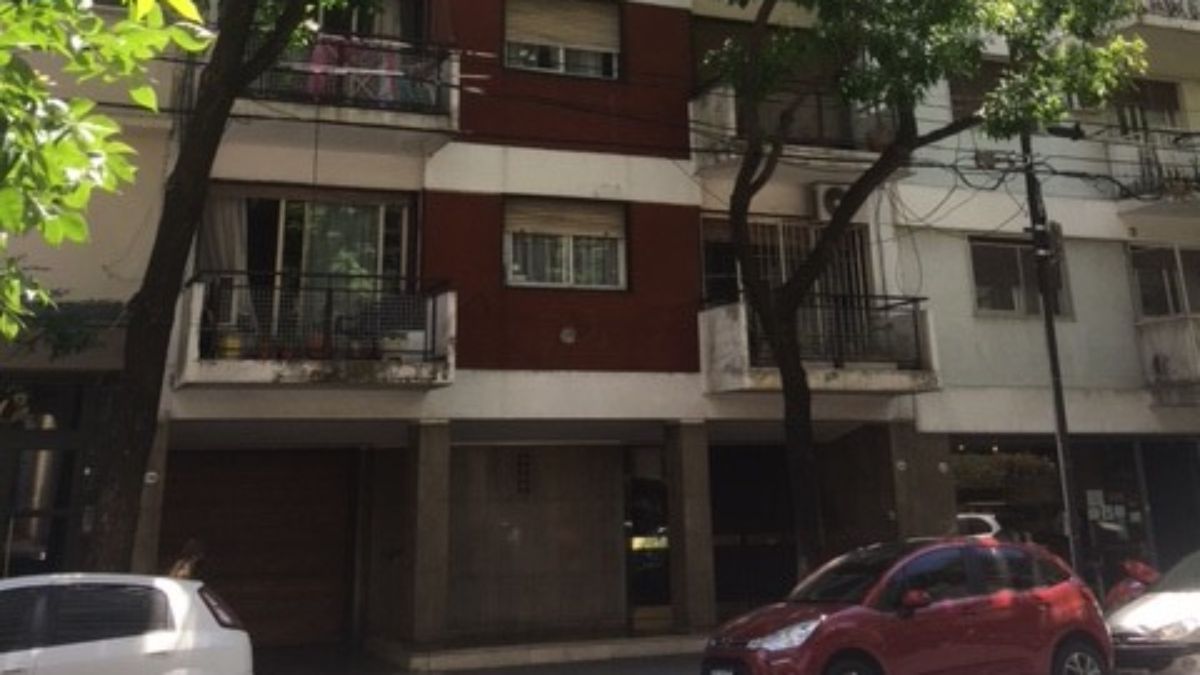 Este departamento de calle Sánchez de Bustamante es uno de los que salen a subasta la semana próxima en la Ciudad Autónoma de Buenos Aires.