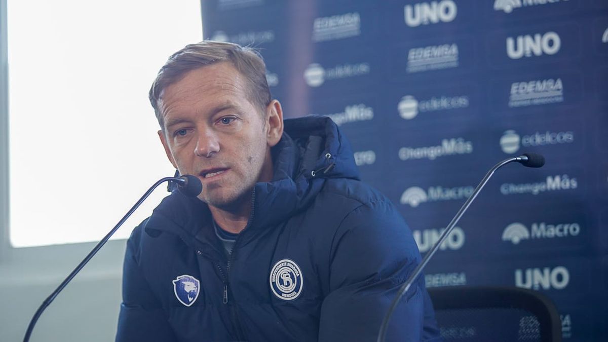 Martín Cicotello no anunció el equipo de Independiente Rivadavia para jugar con Godoy Cruz. Martín Cicotello no anunció el equipo de Independiente Rivadavia para jugar con Godoy Cruz.