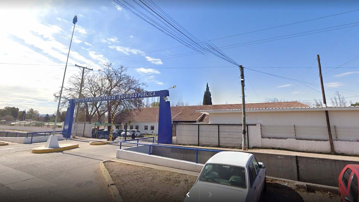 Sede central del Instituto Universitario de Seguridad Pública. Son más de 1.200 los alumnos que allí concurren.