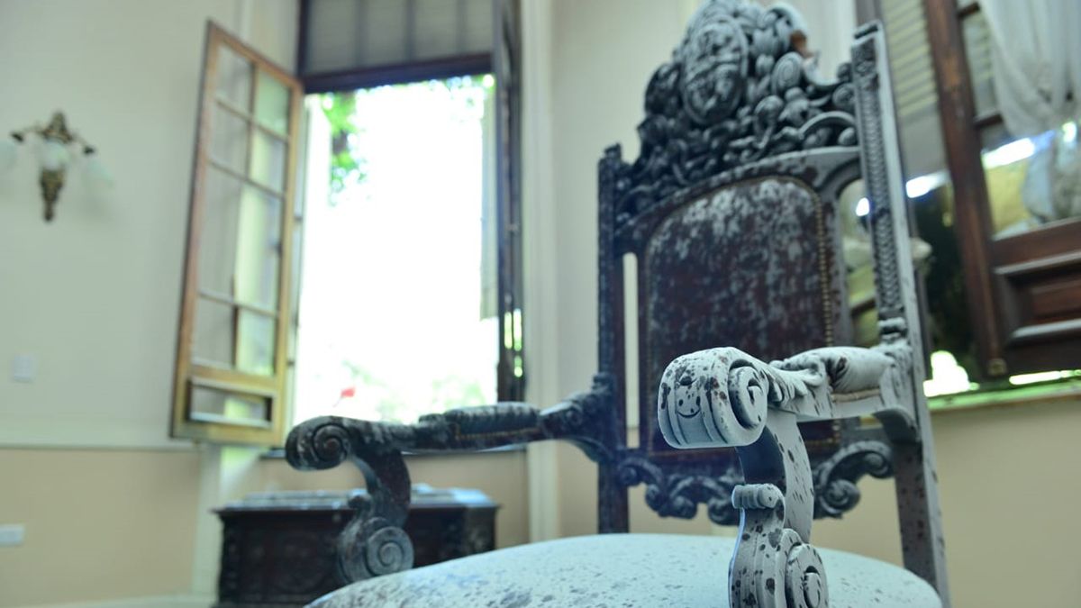 Abed y el Presidente de Diputados, Lombardi, evaluaron los destrozos en el edificio de la Legislatura