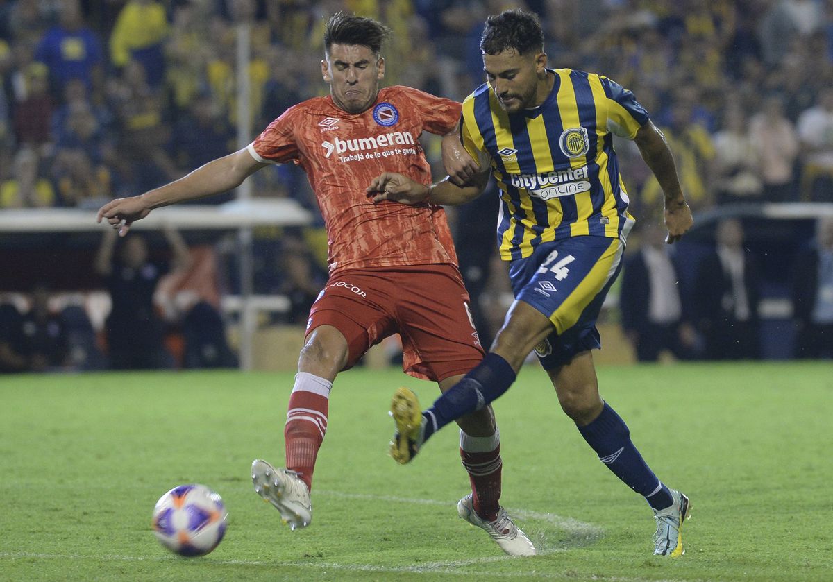 Rosario Central sumó tres puntos en casa en el inicio de la Liga Profesional