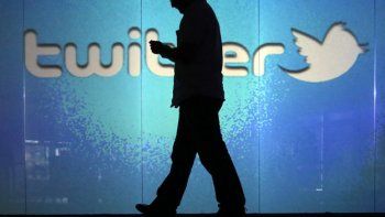 El fundador de Twitter vende parte de sus acciones por primera vez