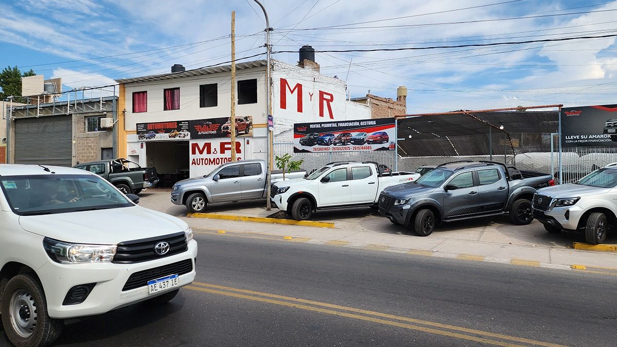 El delincuente absuelto en un polémico fallo llegó a juicio imputado por el asalto a la agencia de autos MyR en el 2023, pese a que en una camioneta robada encontraron un barbijo con su ADN. El delincuente absuelto en un polémico fallo llegó a juicio imputado por el asalto a la agencia de autos MyR en el 2023, pese a que en una camioneta robada encontraron un barbijo con su ADN.