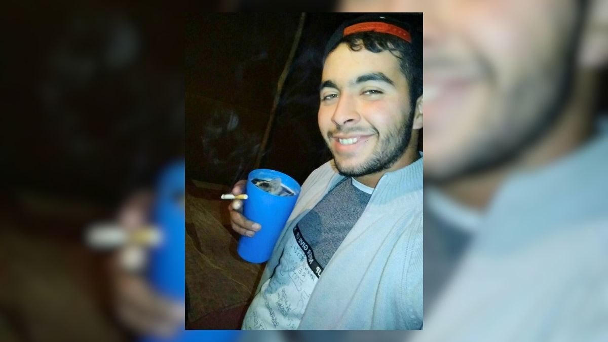 El joven arriesga una pena mínima de 10 años por la golpiza a su familia.