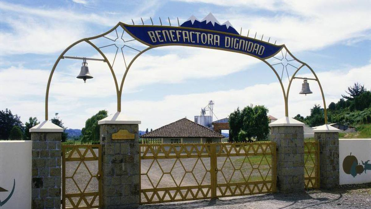 Colonia Dignidad y Mary & Mike: dos series ambientadas en la dictadura de Augusto Pinochet