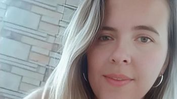 Una mujer fue encontrada colgada en el baño de su casa y acusan a su ex pareja de haberla asesinado Una mujer fue encontrada colgada en el baño de su casa y acusan a su ex pareja de haberla asesinado