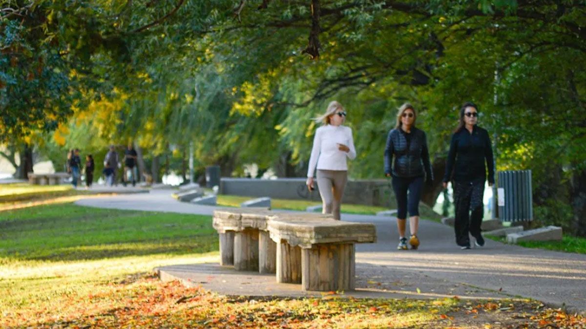 El pronóstico del tiempo anticipa que se viene una semana sumamente agradable, con temperaturas elevadas para el próximo fin de semana.