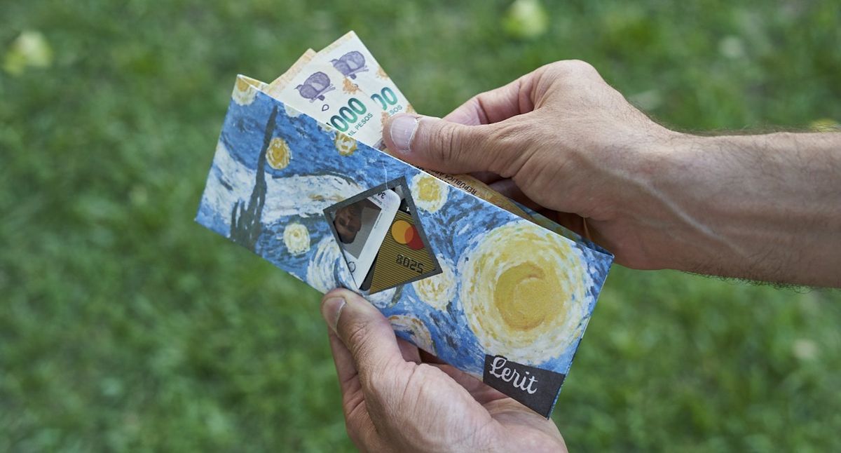 El nombre Lerit billeteras proviene de la famosa canción de The Beatles El nombre Lerit billeteras proviene de la famosa canción de The Beatles