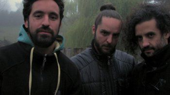 Los Silbadores, en formato trío y acústico