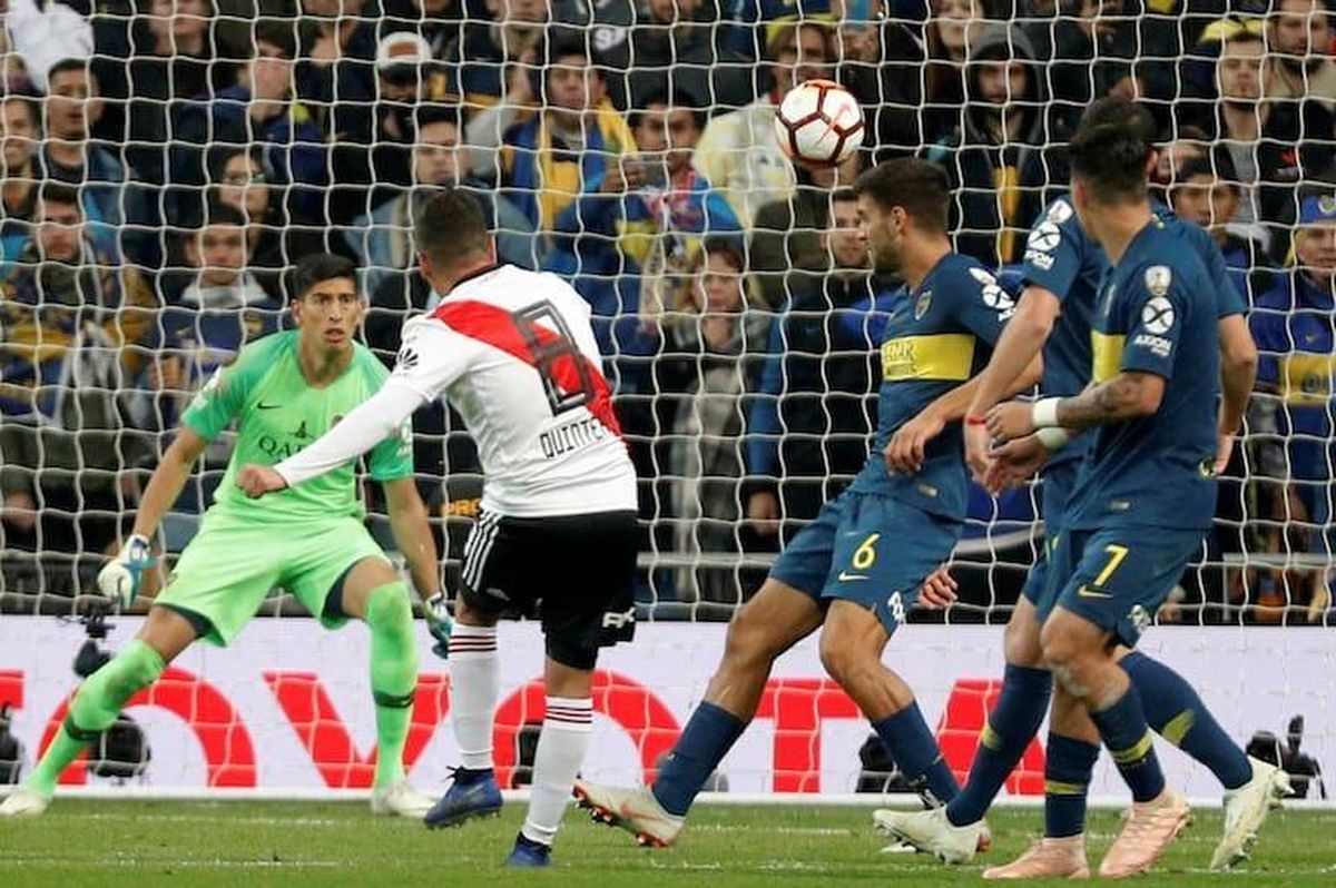 El gol de Juanfer Quintero a Boca en la final con River en Madrid.
